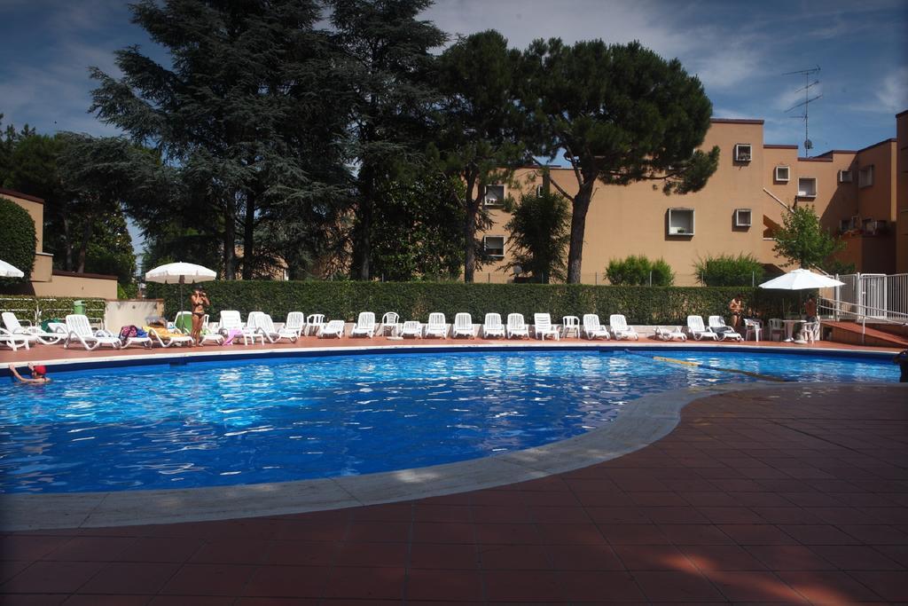 Residence La Madonnina Peschiera del Garda Exterior foto