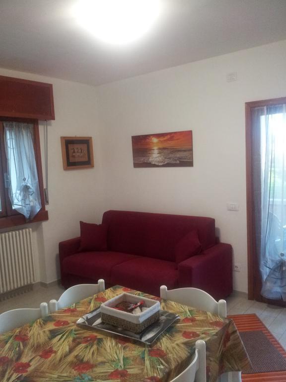 Residence La Madonnina Peschiera del Garda Habitación foto