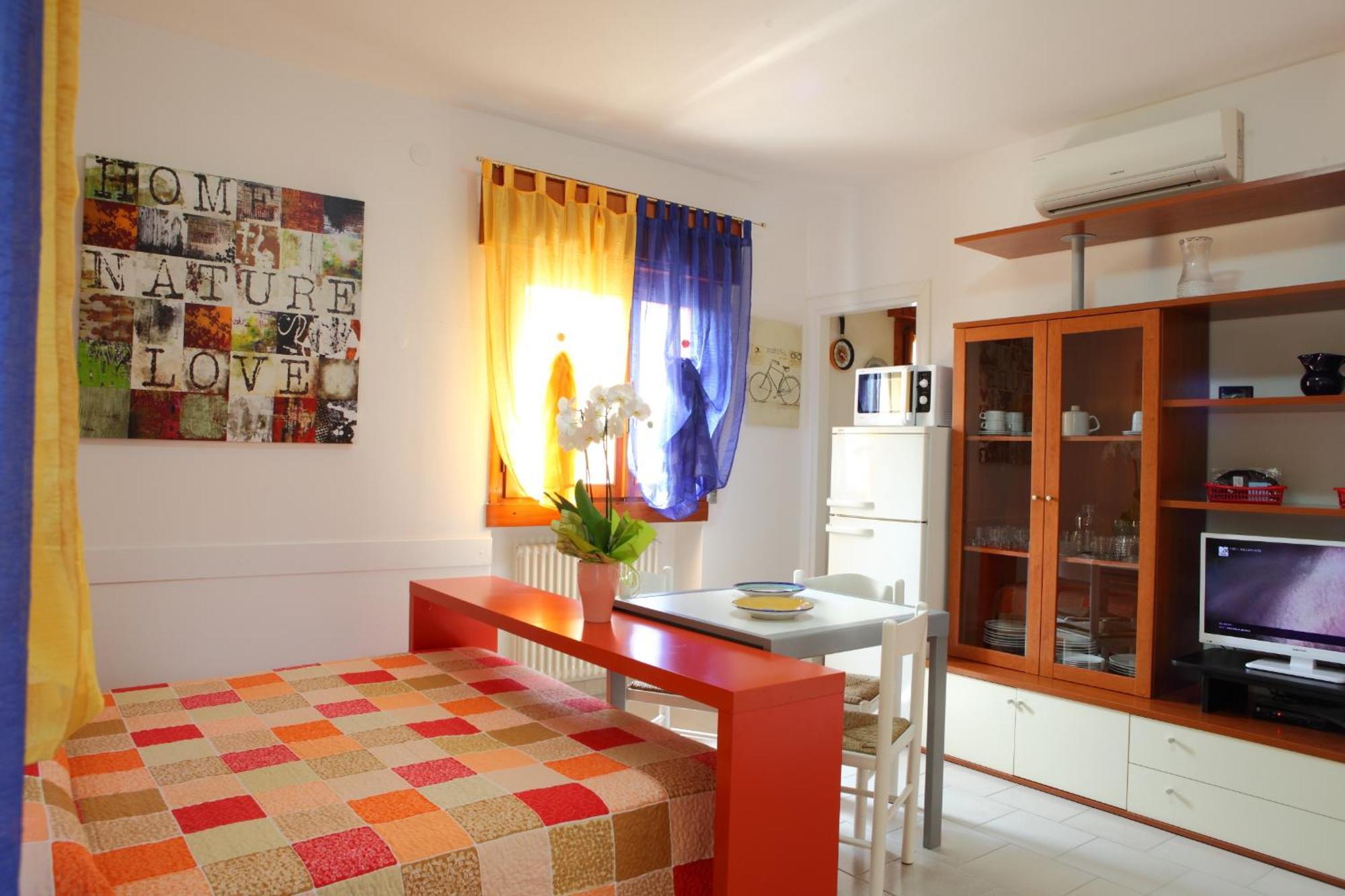 Residence La Madonnina Peschiera del Garda Habitación foto